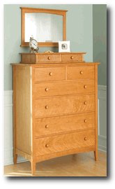 Shaker-style Dresser with Valet and Mirror Woodworking Plan